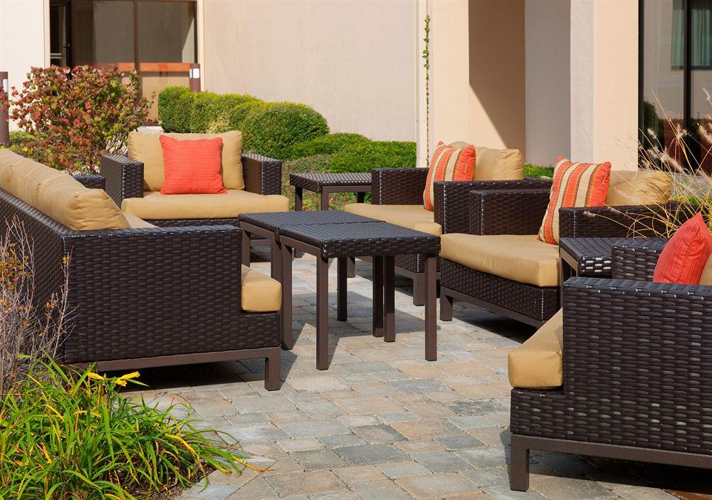 Courtyard Chicago Oakbrook Terrace Hotel Екстериор снимка